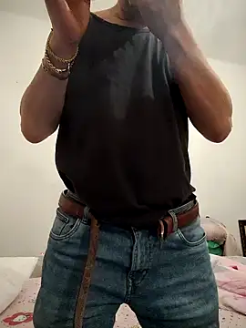 Snapshot of FINCHELABARCAVA chatting on 24, 3, 2026 FINCHELABARCAVA online show from 24, 3, 2026