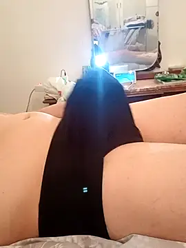 Snapshot of FINCHELABARCAVA chatting on 25, 3, 2026 FINCHELABARCAVA online show from 25, 3, 2026