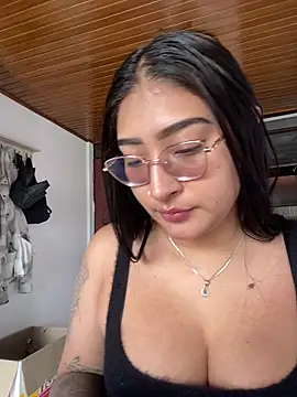Snapshot of ami_santos chatting on 31, 3, 2026 ami santos online show from 31, 3, 2026