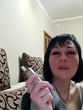 HelgaDennis online show from 21, 4, 2026