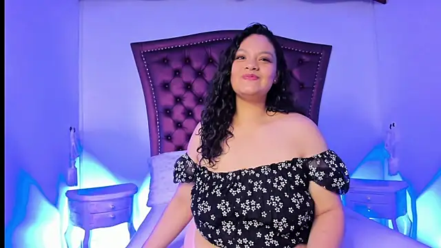 Snapshot of AlexaCollet chatting on 7, 4, 2026 AlexaCollet online show from 7, 4, 2026