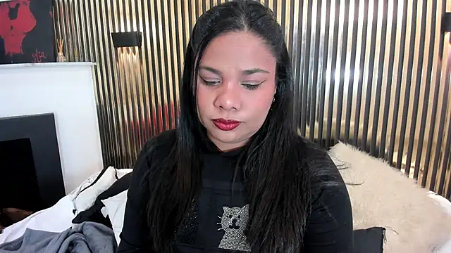 Cloee evans online show from 27, 3, 2026