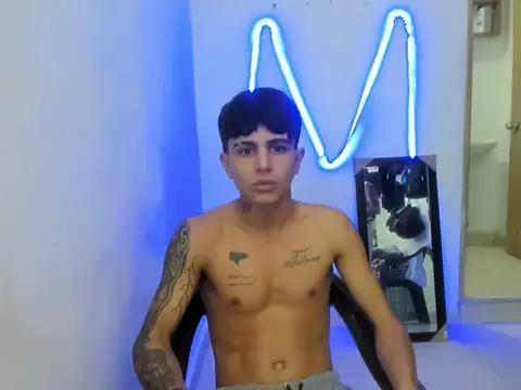  latinhot 420  online show from 1, 4, 2026