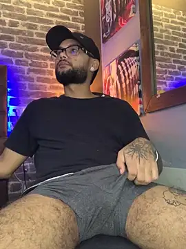 KyleJoss30 online show from 14, 4, 2026