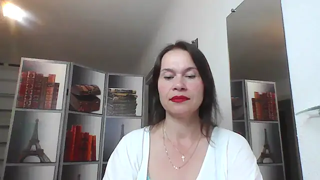Selena Moo online show from 15, 6, 2026