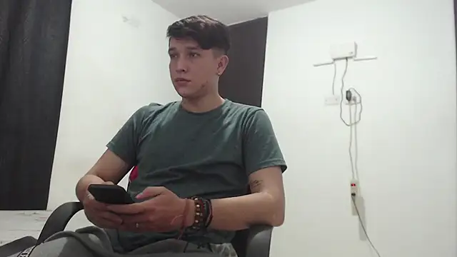 Lucifeeeer 666 online show from 23, 4, 2026