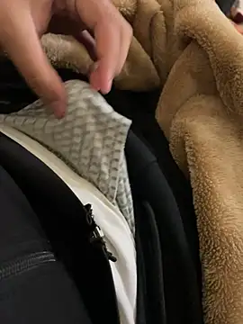 yassineamri online show from 15, 4, 2026