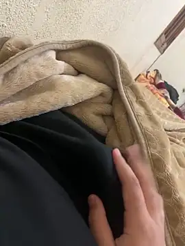 yassineamri online show from 17, 4, 2026