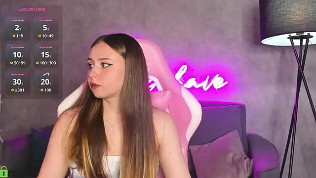 Snapshot of Vanessa_Williamsonn chatting on 19, 7, 2026 Vanessa Williamsonn online show from 19, 7, 2026