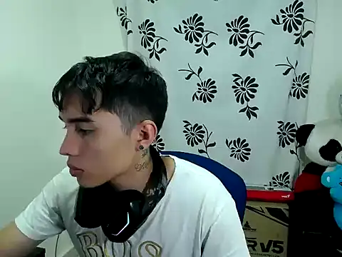 Fher rivers1 online show from 6, 5, 2026