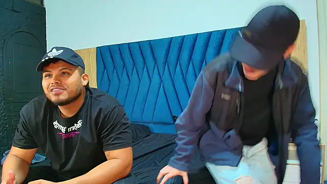 Snapshot of lio____ chatting on 8, 4, 2026 lio online show from 8, 4, 2026