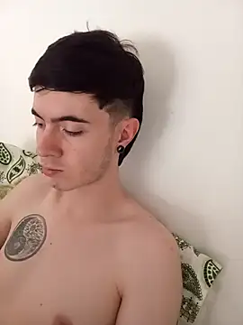 Snapshot of lio____ chatting on 10, 4, 2026 lio online show from 10, 4, 2026