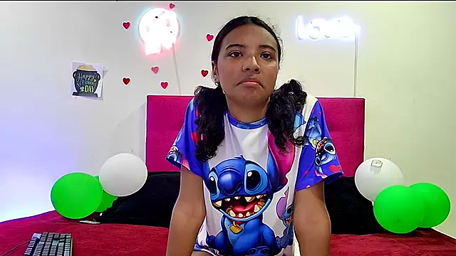 Ellie Cute7 online show from 24, 4, 2026