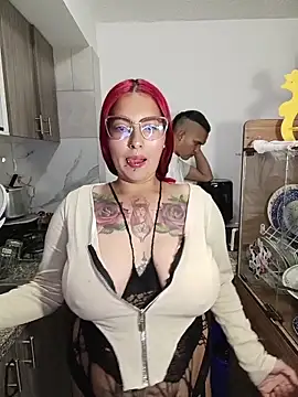 BombomAndAxel online show from 6, 5, 2026