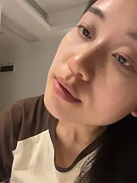Snapshot of A-Kristen chatting on 30, 4, 2026 A-Kristen online show from 30, 4, 2026