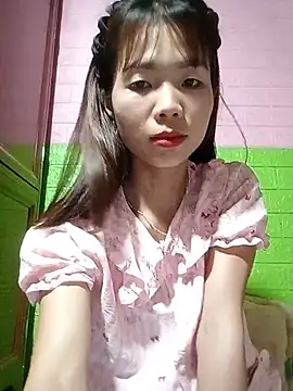 AmyLinee01 online show from 14, 5, 2026