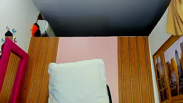 Snapshot of pahula_M chatting on 2, 6, 2026 pahula M online show from 2, 6, 2026