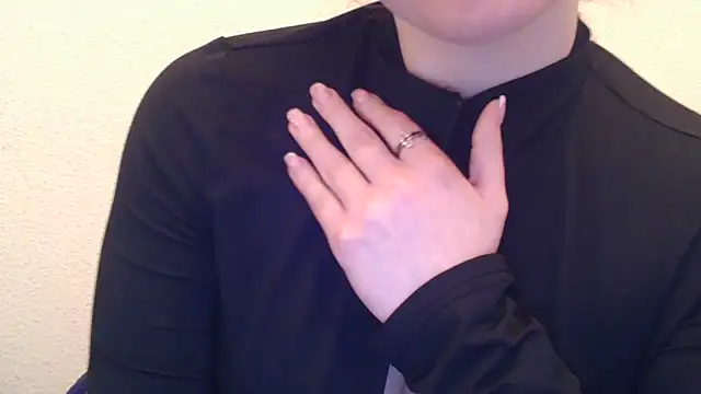 Snapshot of mery_lou20252 chatting on 24, 3, 2026 mery lou20252 online show from 24, 3, 2026