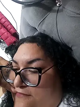 Snapshot of kiroshy chatting on 7, 4, 2026 kiroshy online show from 7, 4, 2026