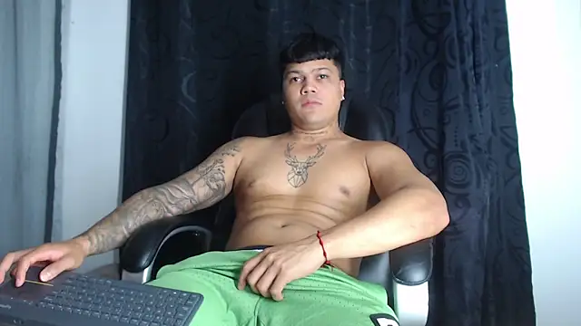 Snapshot of Pedro_x777 chatting on 9, 4, 2026 Pedro x777 online show from 9, 4, 2026