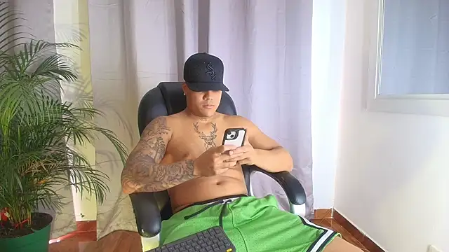 Snapshot of Pedro_x777 chatting on 9, 7, 2026 Pedro x777 online show from 9, 7, 2026