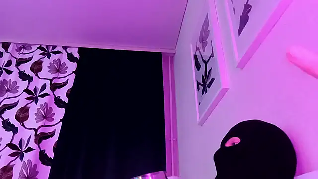 CoupleBiFunSex3036 online show from 22, 3, 2026