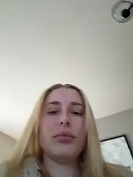 EloiseeUKK online show from 25, 3, 2026