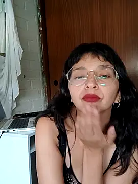 LisaMargo online show from 17, 4, 2026