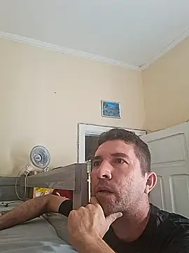 Snapshot of Sueliton2 chatting on 29, 4, 2026 Sueliton2 online show from 29, 4, 2026