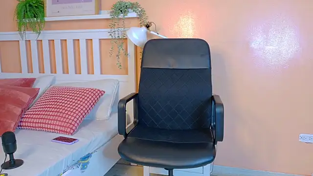 MeganEvanss   online show from 7, 4, 2026