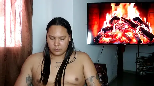 Snapshot of Junaiker_roa1 chatting on 23, 3, 2026 Junaiker roa1 online show from 23, 3, 2026