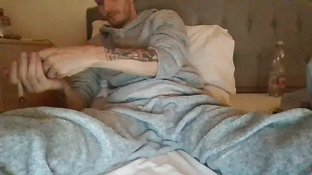 Snapshot of feetlovrr94 chatting on 26, 3, 2026 feetlovrr94 online show from 26, 3, 2026
