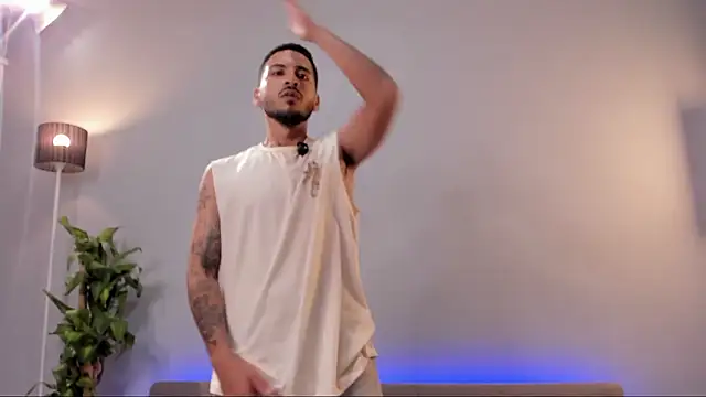 hashi wood online show from 30, 3, 2026