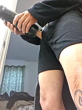 middickstroking online show from 18, 5, 2026