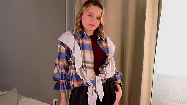 LorriMonz online show from 1, 4, 2026