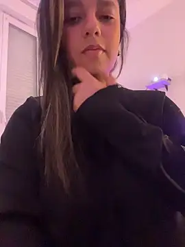 Lusty Lunaa online show from 4, 4, 2026