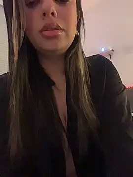 Lusty Lunaa online show from 6, 4, 2026