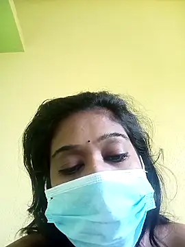 Snapshot of bannerjeesneha20 chatting on 1, 4, 2026 bannerjeesneha20 online show from 1, 4, 2026