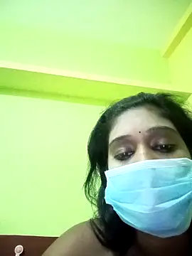 Snapshot of bannerjeesneha20 chatting on 2, 4, 2026 bannerjeesneha20 online show from 2, 4, 2026