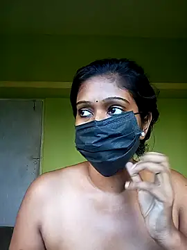 Snapshot of bannerjeesneha20 chatting on 15, 4, 2026 bannerjeesneha20 online show from 15, 4, 2026
