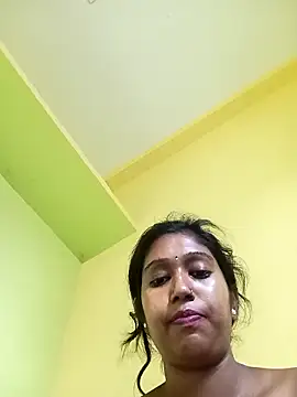 Snapshot of bannerjeesneha20 chatting on 28, 4, 2026 bannerjeesneha20 online show from 28, 4, 2026