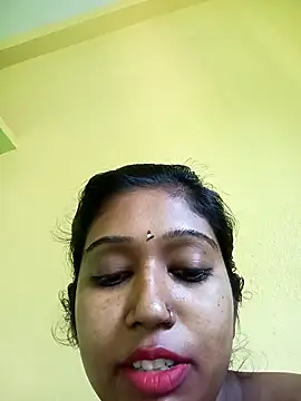 Snapshot of bannerjeesneha20 chatting on 8, 5, 2026 bannerjeesneha20 online show from 8, 5, 2026