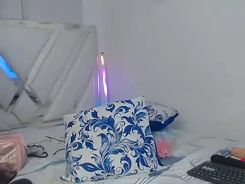 AlannaHarper online show from 24, 6, 2026