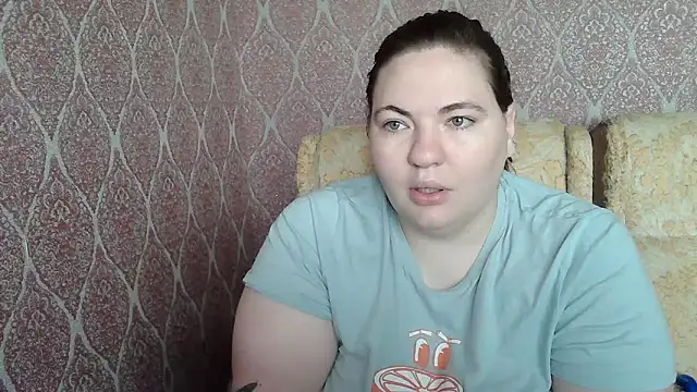Snapshot of ElviraOreilllyX chatting on 18, 4, 2026 ElviraOreilllyX online show from 18, 4, 2026