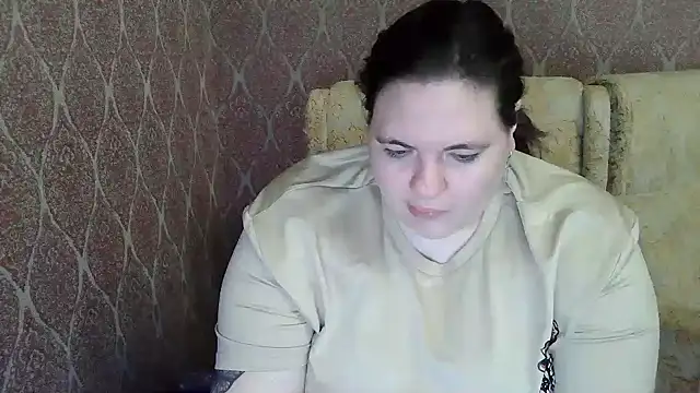 Snapshot of ElviraOreilllyX chatting on 22, 4, 2026 ElviraOreilllyX online show from 22, 4, 2026