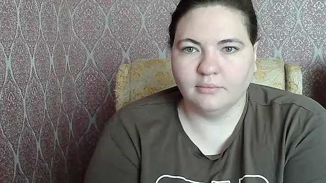 Snapshot of ElviraOreilllyX chatting on 27, 4, 2026 ElviraOreilllyX online show from 27, 4, 2026