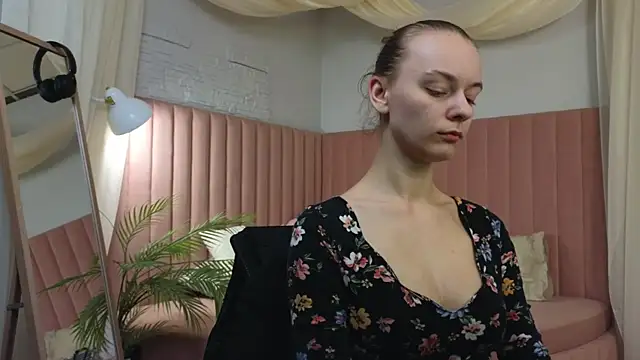 Snapshot of emma_chaser chatting on 21, 4, 2026 emma chaser online show from 21, 4, 2026