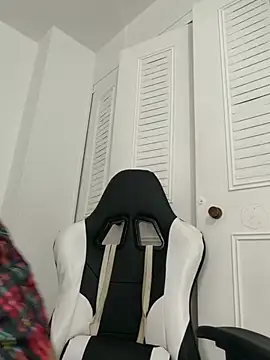 Valerie-S online show from 20, 6, 2026
