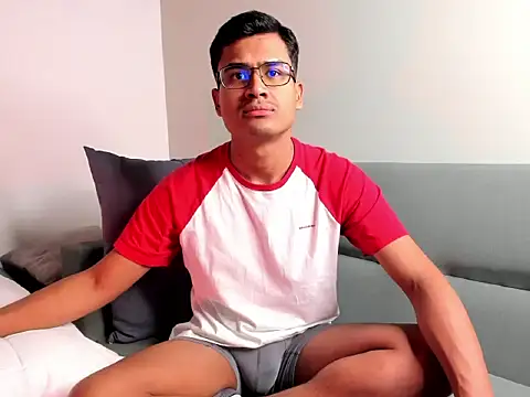 ThiagoVega  online show from 30, 7, 2026