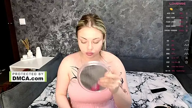 Snapshot of StasyLucke chatting on 8, 5, 2026 StasyLucke online show from 8, 5, 2026